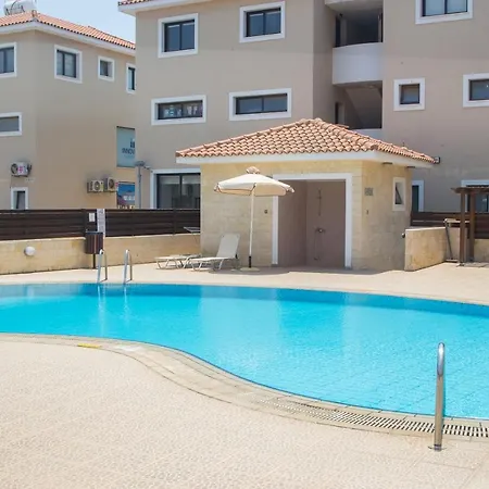 Kapparis Kyklades Ground Floor Apartment Paralimni